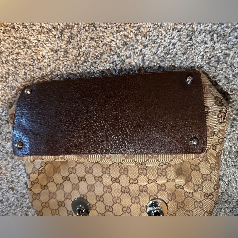 Gucci Bag - Picture 6 of 10